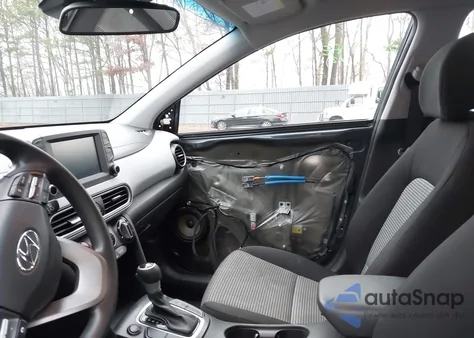 2021 Hyundai Kona Se z USA, uszkodzony, nr VIN KM8K1CAA4MU616423